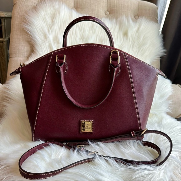 Dooney & Bourke Women’s Satchel in Pebble Grain Leather in Rich Burgundy colour - Picture 15 of 16